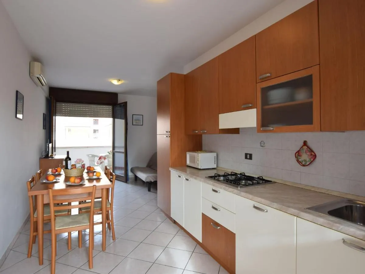 Apartment Acquamarina-3 By Interhome Rosapineta