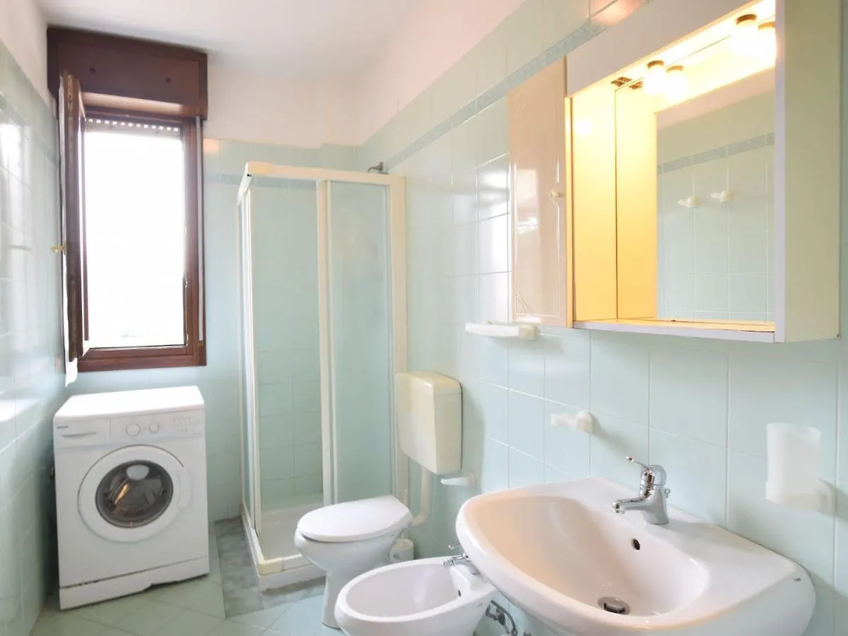 Apartment Acquamarina-3 By Interhome Rosapineta